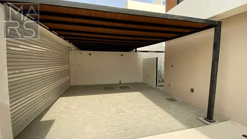 Villa for sale in Shams Garden City, 3 bedrooms, land area 4032 sq m, built-up area 2499 sq m