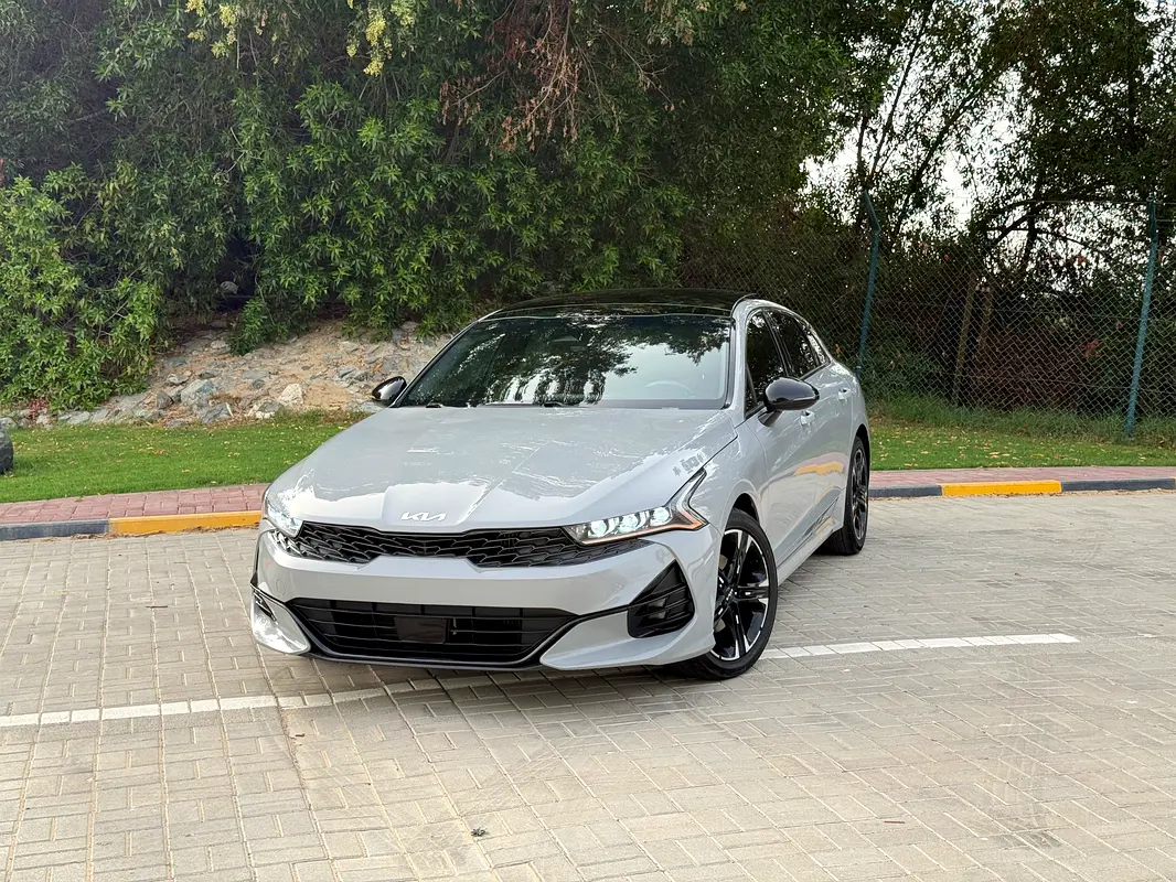 Kia K5 2023 — photo 1 of 14