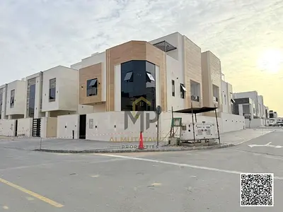 للبيع فيلا زاويه 6 غرف ماستر 3 طوابق بسعر ممتاز شامل رسوم التسجيل والتملك