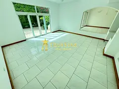 5BR+MAIDS PRIVATE GARDEN SHARED POOL GYM COMPOUND