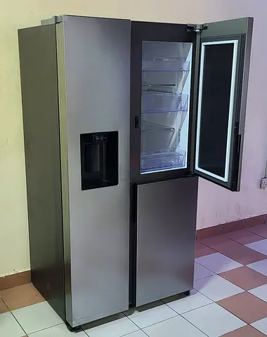 New model Samsung refrigerator door in door freestanding
