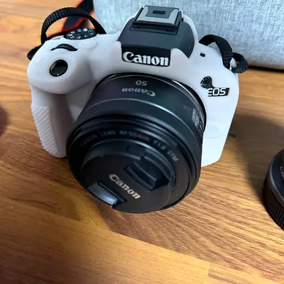 Canon EOS R50 With 2 Lenses