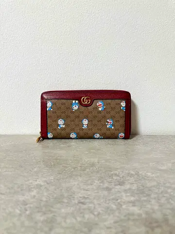 Gucci x Doraemon GG Supreme STYLe  Zip Around Wallet - Brown/Red
