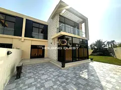 Single Row | Large Plot | Ready to Move in