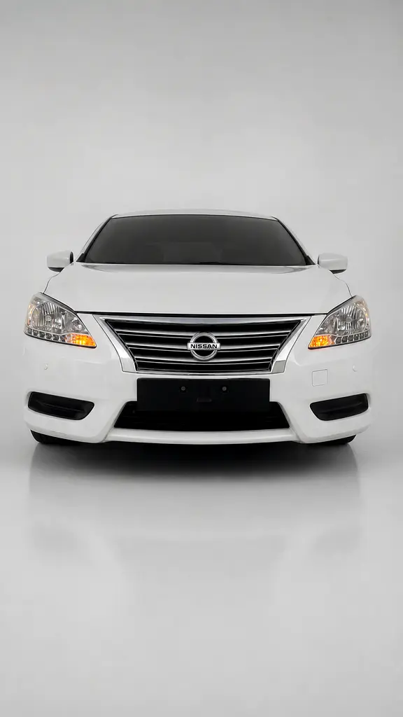 Nissan Sentra 2019 — photo 1 of 12