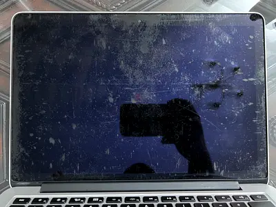 macbook pro 2015 256GB silver