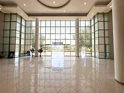shell and core//prime location//close to metro//