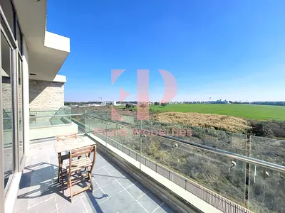 Spacious 2BR + Maid’s Room | Majlis View