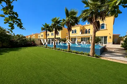 3 Bedroom | Private Pool | Fully Upgraded