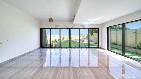 Single Row | Vacant | Corner Plot