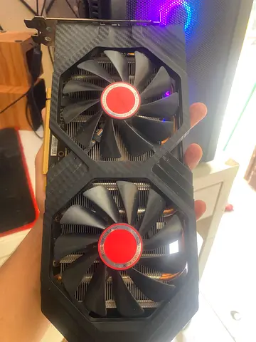 Used Dual-Fan Graphics Card amd 8gb xfx (PCIe) — Good Working Condition