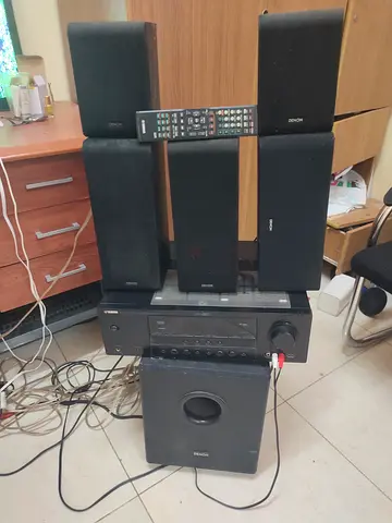 YAMAHA Home Audio System with Subwoofer and 5 Speakers - Working Condition