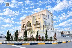 A large villa in an excellent location is for sale directly from the owner. The price excludes all o