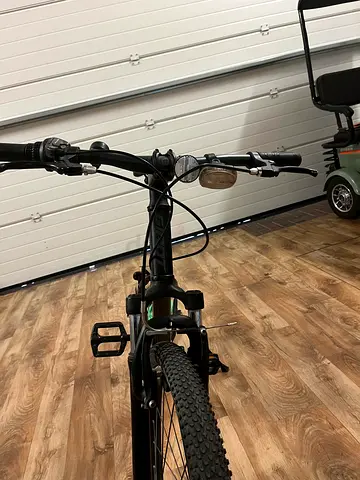 Giant Mountain Bike in Good Condition