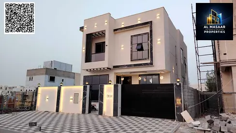 Own a villa with a custom finish and modern design at a negotiable price; freehold ownership available to all nationalities.