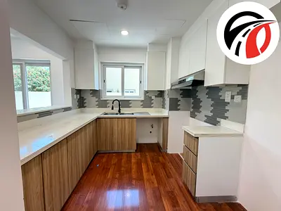 SPACIOUS 4BR+MAID VILLA SINGLE ROW NEAR POOL PARK
