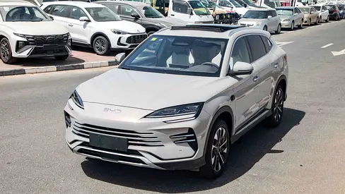BYD Song Plus 1.5L AT HYBRID DM-i 112KM Premium Edition | 2025