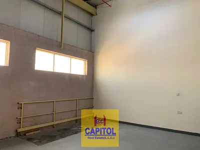 390 Sq.ft warehouse in Al Quoz Ready to Move in
