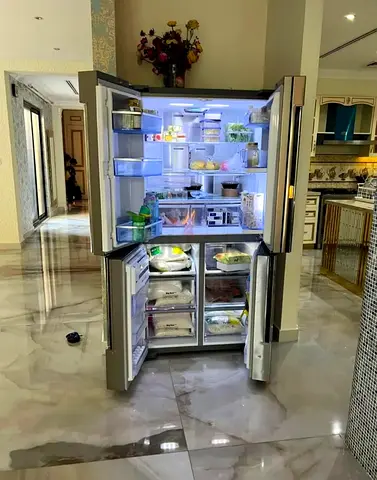 Samsung latest model 4 door refrigerator 850 liter large capacity freestanding.l