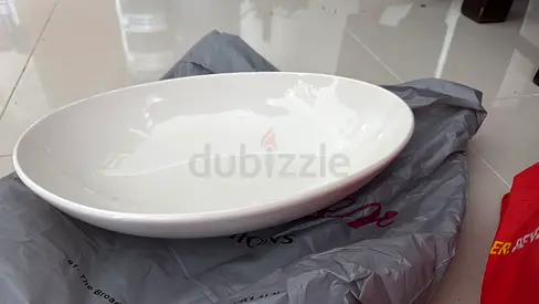 Big oval ceramic dish