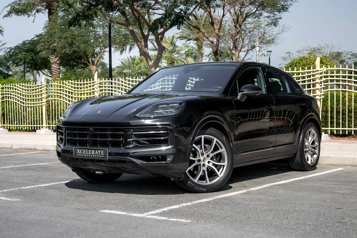 Porsche Cayenne 2024 — photo 1 of 20