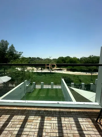 3 Bed | On Park | Near Pool
