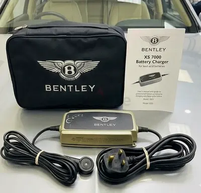 Original Bentley XS 7000 Smart Car Battery Charger by CTEK