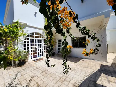 Villa for sale in Al Qadisiyah, second plot from the main road.