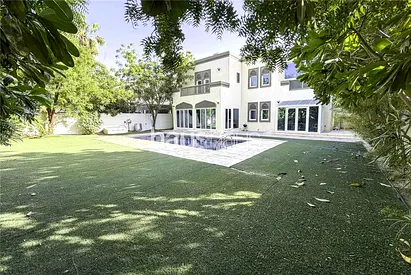 Private Pool | Single Row | 5 Bed plus maid