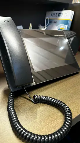 GXV3380 - Grandstream High-End Smart Video Phone NEVER USED. SCREEN STILL SEALED.