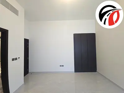 Brand new | Chiller Free | Creek Views | Near metro