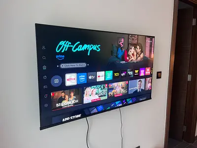 50-inch Smart LED TV + Wall Mount