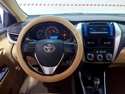 2020 Toyota YARIS — фото 10