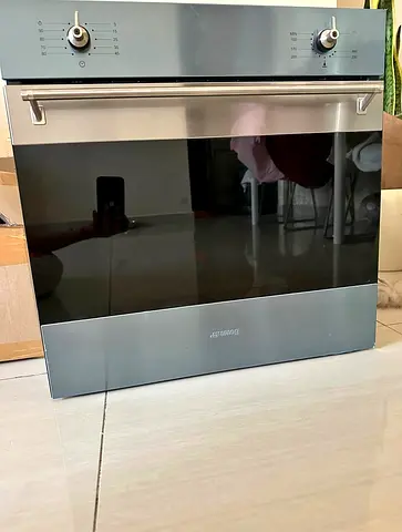 Smeg latest model gass oven built-in 60cm integrated