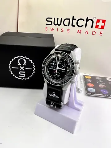 Omega x Swatch Speedmaster Moonwatch (collab) on display with original box