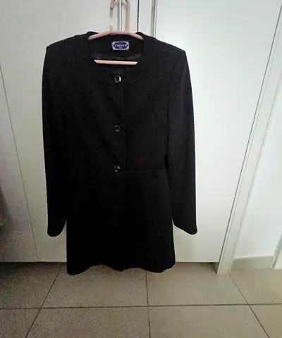 Black long-sleeve button-up shirt - good condition