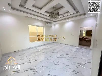 Ready to Move Villa in Al Yasmeen – 4 Master Bedrooms – Utilities Included