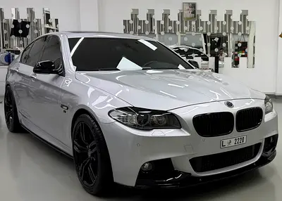 Price 59000 . 550i .. V8 .. Original paint .. M kit .. Low Milegea .. Perfect Condition