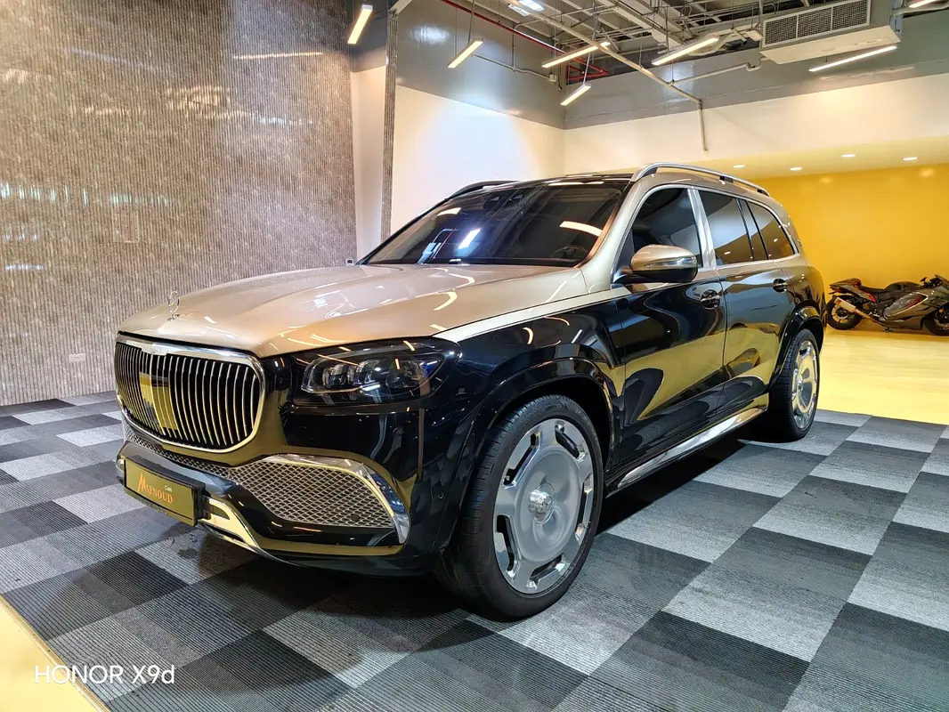 Mercedes-Benz GLS-Class 2023