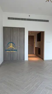 Modern Unit | Multiple Payments | Great Amenities