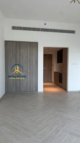 Modern Unit | Multiple Payments | Great Amenities