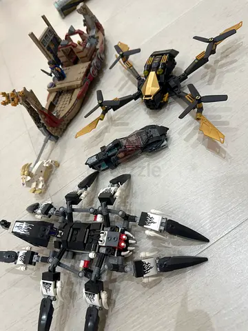 Mixed LEGO-style Action Figures, Vehicles and Creatures - Used Set Lot