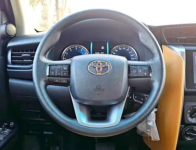 2026 Toyota FORTUNER — фото 8
