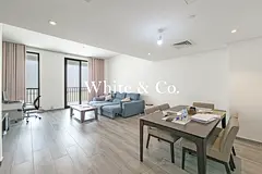 Community Views | Maids | Closed Kitchen