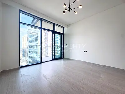 Brand New I Spacious Apartment I Ready to Move in
