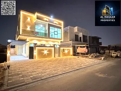 For sale: a villa with a ground floor, first floor, and roof. The price includes registration and ownership fees. Freehold ownership directly from the