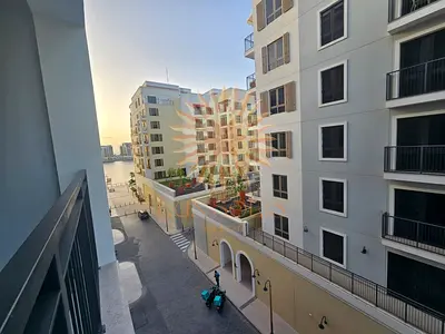 OPEN PLAN | AVAILABLE | BALCONY | QUIET COMMUNITY