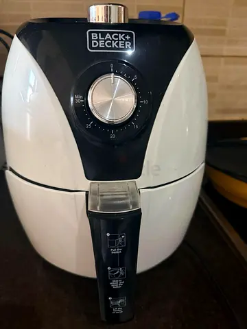 Black+Decker 2.2L Air Fryer - Used, Working