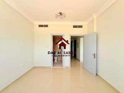 6 cheque payment/deposit cash/very huge apartment/ready to move!