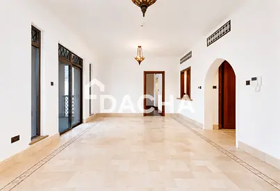 2BR+Study | Burj View | Vacant | Old Town